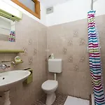 Апартаменты Vesna With Pool Водице