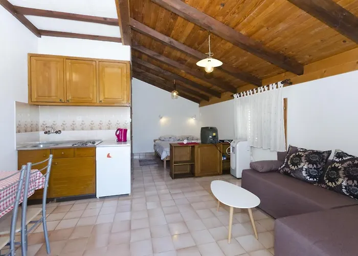 Apartments Vesna With Pool * Vodice