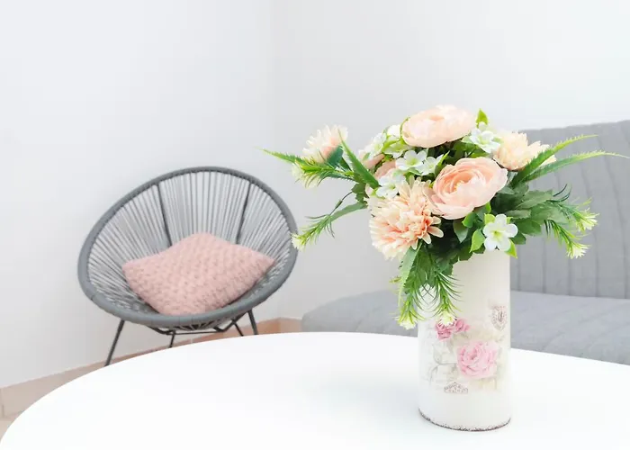 Vesna With Pool Lägenhet *